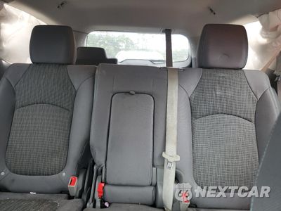 Zdjęcie 10 z 14 samochodu: 2016 CHEVROLET TRAVERSE LS VIN:1GNKRFED5GJ118960 - miniatura