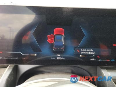 Zdjęcie 9 z 12 samochodu: 2024 BMW 530 I VIN:WBA43FJ05RCR67111 - miniatura