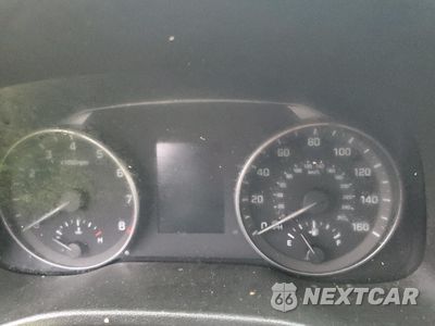 Zdjęcie 9 z 13 samochodu: 2017 HYUNDAI ELANTRA SE VIN:5NPD84LF8HH122220 - miniatura