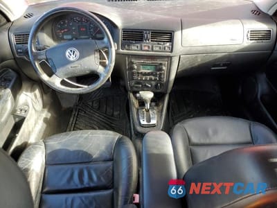 Zdjęcie 8 z 12 samochodu: 2002 VOLKSWAGEN JETTA VIN:3VWSK69M12M181828 - miniatura