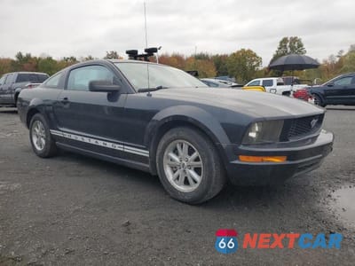 Czwarte zdjęcie samochodu z boku: 2006 FORD MUSTANG VIN:1ZVFT80N165207047 - miniatura