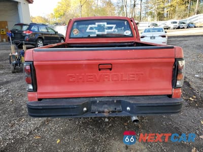 Zdjęcie 6 z 11 samochodu: 1984 CHEVROLET S TRUCK S10 VIN:1GCBS14B1E8230515 - miniatura