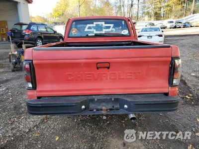 Zdjęcie 6 z 11 samochodu: 1984 CHEVROLET S TRUCK S10 VIN:1GCBS14B1E8230515 - miniatura
