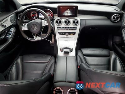 Zdjęcie 8 z 12 samochodu: 2017 MERCEDES-BENZ C 63 AMG-S VIN:55SWF8HB5HU230125 - miniatura