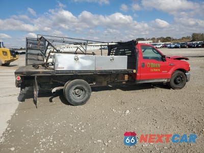 Trzecie zdjęcie samochodu z tyłu: 2004 FORD F350 SUPER DUTY VIN:1FDWF36P24EC25040 - miniatura