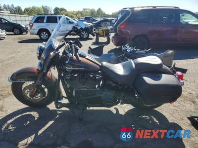 Trzecie zdjęcie samochodu z tyłu: 2019 HARLEY-DAVIDSON FLHCS VIN:1HD1YBK25KB029555 - miniatura