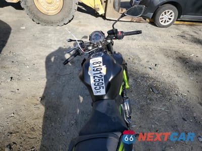Zdjęcie 6 z 10 samochodu: 2019 KAWASAKI ER650 G VIN:JKAEREG16KDA03078 - miniatura