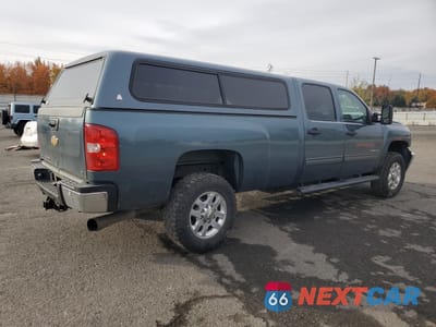 Trzecie zdjęcie samochodu z tyłu: 2011 CHEVROLET SILVERADO K3500 LT VIN:1GC4K0C85BF245079 - miniatura