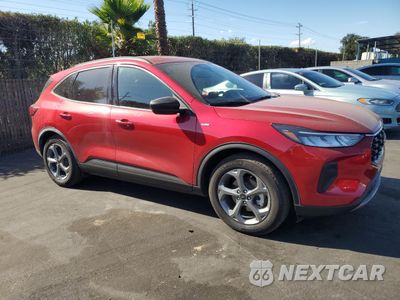 Czwarte zdjęcie samochodu z boku: 2025 FORD ESCAPE ST LINE VIN:1FMCU0MZ8SUB06617 - miniatura