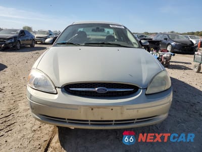 Piąte zdjęcie samochodu w środku: 2003 FORD TAURUS VIN:1FAFP55U13A236739 - miniatura