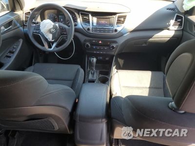Zdjęcie 8 z 15 samochodu: 2016 HYUNDAI TUCSON VIN:KM8J33A40GU236435 - miniatura