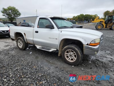 Czwarte zdjęcie samochodu z boku: 2001 DODGE DAKOTA VIN:1B7GG26X31S234049 - miniatura