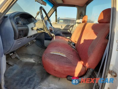 Zdjęcie 7 z 12 samochodu: 1992 FORD F150 VIN:1FTEF15N7NNA47891 - miniatura