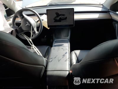 Zdjęcie 8 z 13 samochodu: 2023 TESLA MODEL Y VIN:7SAYGDEE2PF752596 - miniatura