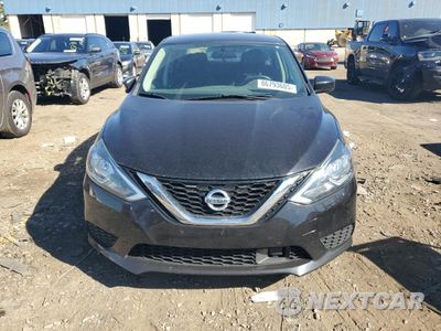 Piąte zdjęcie samochodu w środku: 2019 NISSAN SENTRA S VIN:3N1AB7AP2KL625169 - miniatura