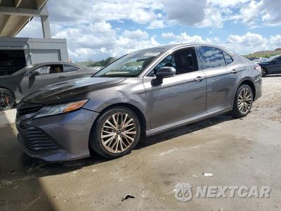 2018 TOYOTA CAMRY L 4T1B11HK5JU113563 - główne zdjęcie licytacji z USA - miniatura