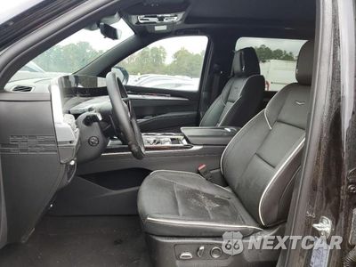 Zdjęcie 7 z 13 samochodu: 2025 CADILLAC ESCALADE ESV SPORT VIN:1GYS9NRL0SR170201 - miniatura
