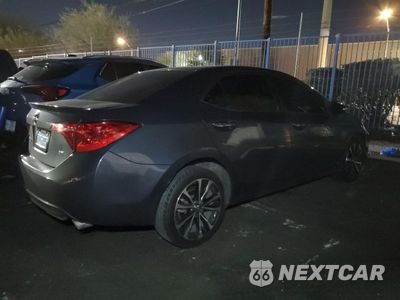 Trzecie zdjęcie samochodu z tyłu: 2019 TOYOTA COROLLA L VIN:5YFBURHE6KP889316 - miniatura
