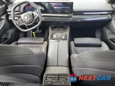 Zdjęcie 8 z 12 samochodu: 2024 BMW 530 I VIN:WBA43FJ05RCR67111 - miniatura