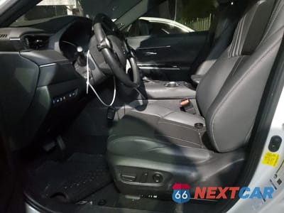 Zdjęcie 7 z 12 samochodu: 2022 TOYOTA VENZA LE VIN:JTEAAAAH4NJ096756 - miniatura