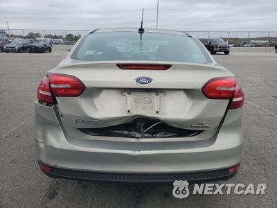 Zdjęcie 6 z 13 samochodu: 2016 FORD FOCUS SE VIN:1FADP3F28GL397916 - miniatura