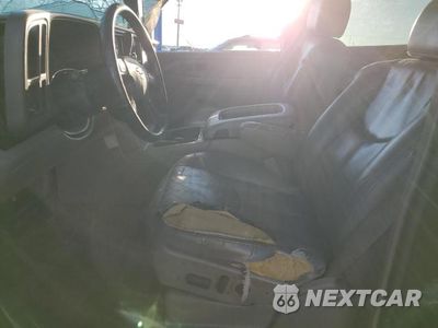 Zdjęcie 7 z 11 samochodu: 2004 CHEVROLET TAHOE K1500 VIN:1GNEK13Z74R264552 - miniatura