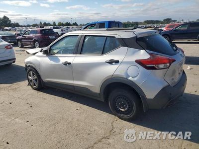 Drugie zdjęcie samochodu z przodu: 2020 NISSAN KICKS S VIN:3N1CP5BV9LL535031 - miniatura