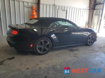 Trzecie zdjęcie samochodu z tyłu: 2025 FORD MUSTANG VIN:1FAGP8UH7S5108149 - miniatura