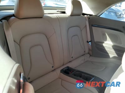 Zdjęcie 10 z 12 samochodu: 2011 AUDI A5 PREMIUM PLUS VIN:WAUJFAFH2BN002700 - miniatura