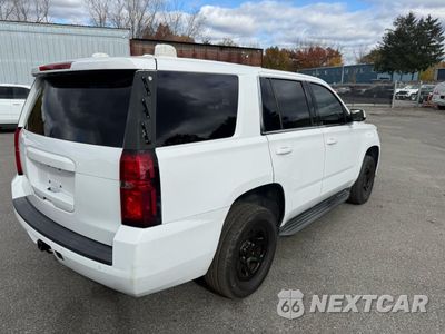 Czwarte zdjęcie samochodu z boku: 2017 CHEVROLET TAHOE POLICE VIN:1GNLCDEC8HR190627 - miniatura