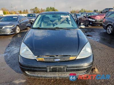 Piąte zdjęcie samochodu w środku: 2003 FORD FOCUS SE COMFORT VIN:1FAFP34393W284490 - miniatura