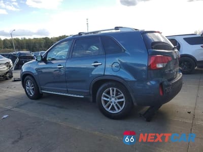 Drugie zdjęcie samochodu z przodu: 2014 KIA SORENTO LX VIN:5XYKT4A69EG437023 - miniatura