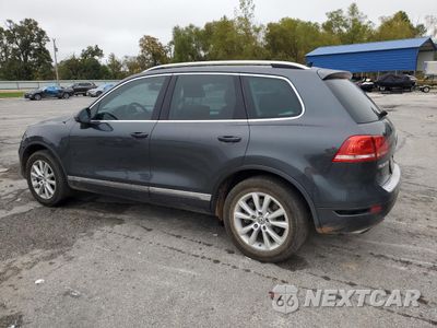 Drugie zdjęcie samochodu z przodu: 2013 VOLKSWAGEN TOUAREG V6 VIN:WVGEF9BP0DD009679 - miniatura