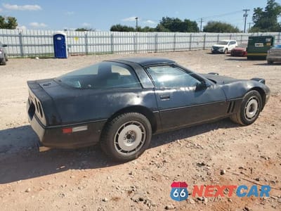 Trzecie zdjęcie samochodu z tyłu: 1985 CHEVROLET CORVETTE VIN:1G1YY0781F5133491 - miniatura