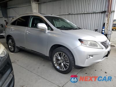Czwarte zdjęcie samochodu z boku: 2013 LEXUS RX 350 BASE VIN:JTJBK1BAXD2022321 - miniatura