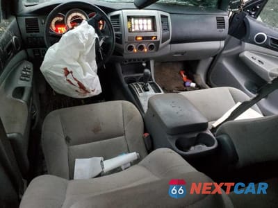 Zdjęcie 8 z 11 samochodu: 2011 TOYOTA TACOMA DOUBLE CAB LONG BED VIN:3TMMU4FN8BM037801 - miniatura