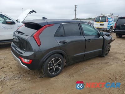 Trzecie zdjęcie samochodu z tyłu: 2026 KIA NIRO LX VIN:KNDCP3LE3T5316243 - miniatura