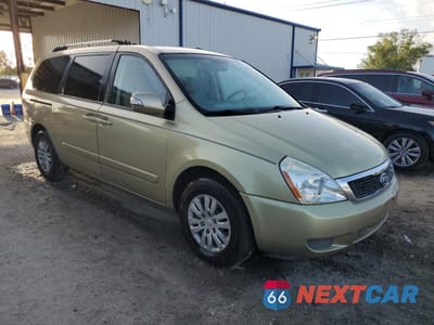 Czwarte zdjęcie samochodu z boku: 2011 KIA SEDONA LX VIN:KNDMG4C78B6414012 - miniatura