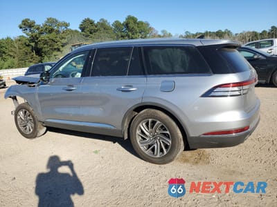 Drugie zdjęcie samochodu z przodu: 2023 LINCOLN AVIATOR VIN:5LM5J6WC0PGL11056 - miniatura