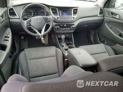 Zdjęcie 8 z 14 samochodu: 2017 HYUNDAI TUCSON LIMITED VIN:KM8J33A28HU520086 - miniatura