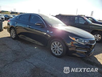 Czwarte zdjęcie samochodu z boku: 2017 KIA OPTIMA EX VIN:5XXGU4L32HG157412 - miniatura