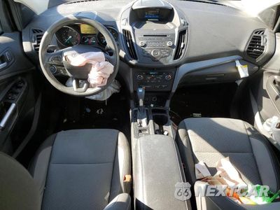 Zdjęcie 8 z 11 samochodu: 2017 FORD ESCAPE SE VIN:1FMCU0GD9HUE70053 - miniatura