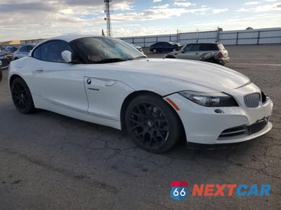Czwarte zdjęcie samochodu z boku: 2009 BMW Z4 SDRIVE35I VIN:WBALM73599E381751 - miniatura