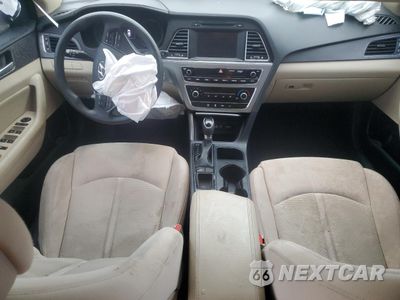 Zdjęcie 8 z 15 samochodu: 2017 HYUNDAI SONATA SPORT VIN:5NPE34AF3HH484977 - miniatura