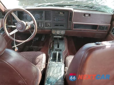 Zdjęcie 8 z 14 samochodu: 1989 JEEP CHEROKEE PIONEER VIN:1J4FJ38L8KL434136 - miniatura