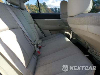 Zdjęcie 10 z 12 samochodu: 2011 SUBARU LEGACY 2.5I VIN:4S3BMBA68B3239728 - miniatura