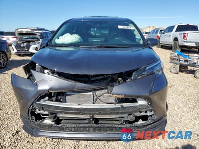 Piąte zdjęcie samochodu w środku: 2025 TOYOTA SIENNA LE 8 PASSENGER VIN:5TDKRKEC3SS239345 - miniatura