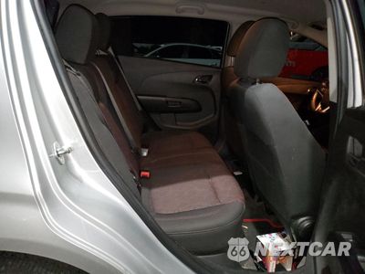 Zdjęcie 10 z 13 samochodu: 2019 CHEVROLET SONIC LT VIN:1G1JD6SBXK4139552 - miniatura