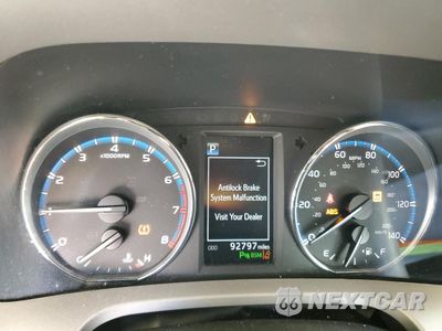 Zdjęcie 9 z 15 samochodu: 2017 TOYOTA RAV4 LIMITED VIN:2T3YFREV4HW374211 - miniatura
