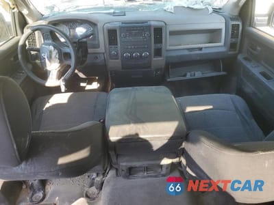 Zdjęcie 8 z 12 samochodu: 2012 DODGE RAM 2500 ST VIN:3C6TD5CT0CG272706 - miniatura